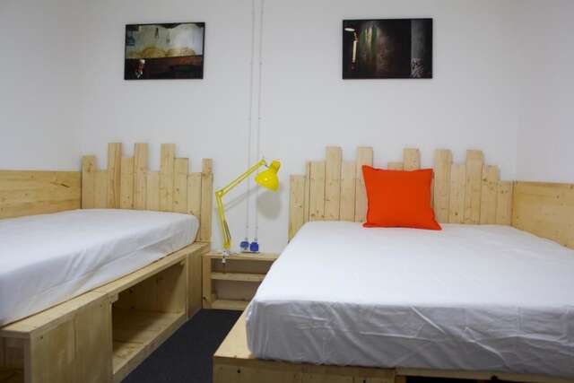 Хостелы 4 Gara de Nord Poshtel Бухарест-19