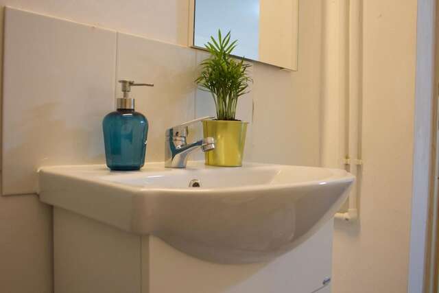 Хостелы 4 Gara de Nord Poshtel Бухарест-21