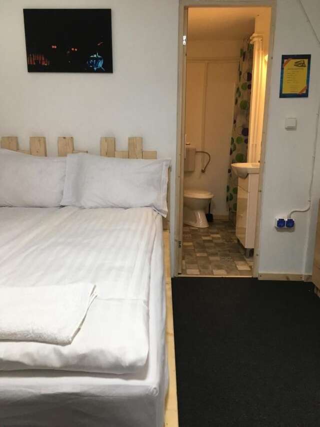 Хостелы 4 Gara de Nord Poshtel Бухарест-9